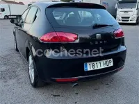 Usado Seat Leon Copa 105 CV (77 kW) 2011 Negro Utilitario