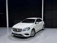 Usado Mercedes A180 Style 122 CV (89 kW) 2013 Blanco Berlina