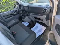 Käytetty Citroën Jumpy Comfort 145 HP (106 kW) 2021 Valkoinen Tila-auto