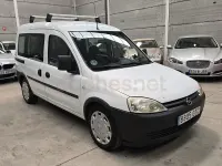 Usado Opel Combo Cosmo 100 CV (73 kW) 2010 Blanco Monovolumen