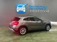 Usado Mercedes GLA220 177 CV (130 kW) 2019 Gris SUV