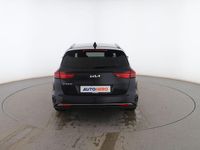 Usado Kia Ceed 120 CV (88 kW) 2022 Negro Utilitario
