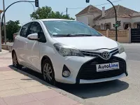 Usado Toyota Yaris City 69 CV (50 kW) 2015 Blanco Utilitario