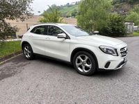 Usado Mercedes GLA180 Urban 122 CV (89 kW) 2018 Blanco SUV