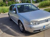 Usado VW Golf IV Highline 116 CV (85 kW) 2000 Gris Utilitario