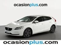 Usado Volvo V40 Momentum 122 CV (89 kW) 2018 Blanco Utilitario
