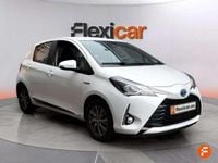 Usado Toyota Yaris Active 111 CV (81 kW) 2019 Blanco Utilitario