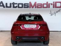 Usado Jaguar E-Pace R-Dynamic 151 CV (111 kW) 2020 Rojo SUV