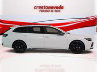 Usado VW Passat R-line 150 CV (110 kW) 2024 Blanco Familiar