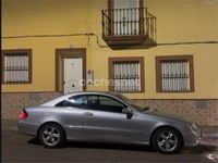 Usado Mercedes CLK270 Avantgarde 170 CV (125 kW) 2004 Gris / plata Coupe