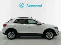 Usado VW T-Roc Advance 150 CV (110 kW) 2021 Blanco SUV