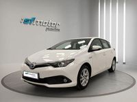 Usado Toyota Auris Hybrid Active 136 CV (100 kW) 2018 Blanco metalizado Familiar