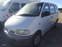 Usado Nissan Serena 75 CV (55 kW) 2002 Blanco Monovolumen