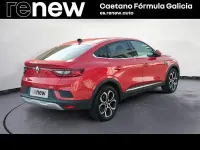 Usado Renault Arkana Zen 94 CV (69 kW) 2021 Rojo SUV