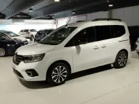 Usado Renault Kangoo Techno 130 CV (95 kW) 2023 Blanco Familiar