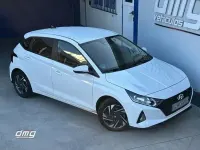 Usado Hyundai i20 100 CV (73 kW) 2022 Blanco Utilitario