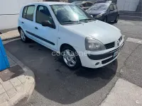 Usado Renault Clio II 100 CV (73 kW) 2005 Blanco Berlina