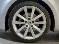 Usado Skoda Octavia Style 180 CV (132 kW) 2016 Gris / plata Familiar