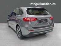 Usado Mercedes B180 116 CV (85 kW) 2019 Marrón Monovolumen