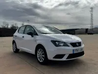 Usado Seat Ibiza Reference 90 CV (66 kW) 2015 Blanco Berlina