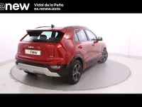 Usado Kia Niro 129 CV (94 kW) 2025 Rojo SUV
