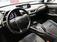 Usado Lexus UX Business Edition 184 CV (135 kW) 2021 Gris / plata SUV