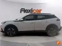 Usado Peugeot 2008 Allure 100 CV (73 kW) 2020 Blanco SUV