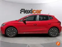 Usado Seat Ibiza Style 110 CV (80 kW) 2023 Rojo Utilitario