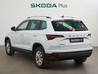Usado Skoda Karoq Selection 150 CV (110 kW) 2024 Blanco SUV