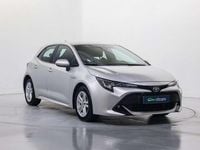 Usado Toyota Corolla Active 98 CV (72 kW) 2021 Gris Berlina
