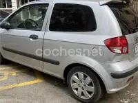Usado Hyundai Getz 63 CV (46 kW) 2005 Gris / plata Utilitario