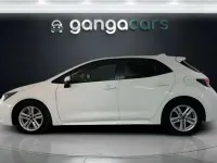 Usado Toyota Corolla Active 122 CV (89 kW) 2021 Blanco Utilitario