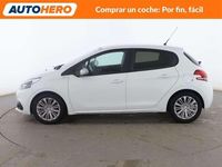 Usado Peugeot 208 Style 82 CV (60 kW) 2018 Blanco Utilitario