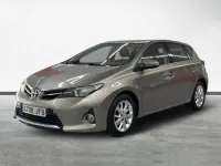 Usado Toyota Auris Active 90 CV (66 kW) 2015 Marrón Utilitario