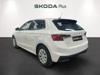 Usado Skoda Fabia 80 CV (58 kW) 2024 Blanco Utilitario