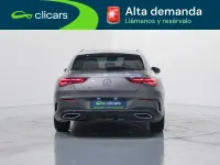 Usado Mercedes CLA200 Shooting Brake 163 CV (119 kW) 2019 Gris Familiar