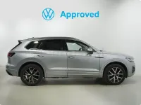Usado VW Touareg Elegance 286 CV (210 kW) 2022 Plateado SUV