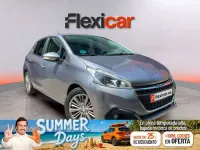 Usado Peugeot 208 Active 82 CV (60 kW) 2019 Gris Utilitario