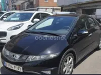 Usado Honda Civic Executive 140 CV (102 kW) 2007 Negro Berlina