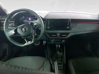 Usado Skoda Scala 115 CV (84 kW) 2024 Gris Utilitario