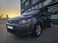 Usado VW Touran Advance 105 CV (77 kW) 2012 Blanco Monovolumen