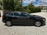 Usado Volvo V60 Summum 181 CV (133 kW) 2016 Negro Familiar