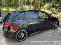 Usado Mercedes B180 116 CV (85 kW) 2021 Negro Utilitario