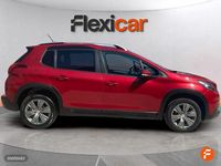 Usado Peugeot 2008 Active 100 CV (73 kW) 2019 Rojo SUV