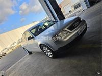 Usado Audi A6 165 CV (121 kW) 2001 Gris / plata Berlina