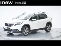Usado Peugeot 2008 Allure 120 CV (88 kW) 2017 Blanco SUV