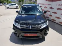 Usado Suzuki Vitara 120 CV (88 kW) 2017 Negro SUV