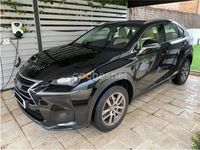Usado Lexus NX300h Executive Line 197 CV (144 kW) 2016 Negro SUV