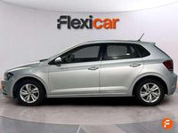 Usado VW Polo Advance 95 CV (69 kW) 2019 Gris Utilitario