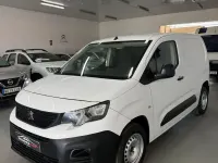 Usado Citroën Berlingo 102 CV (75 kW) 2021 Blanco Monovolumen